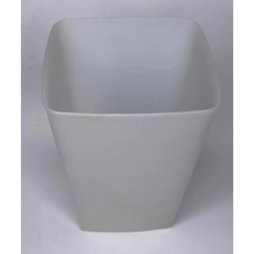 Vintage Tupperware Tall Sqaure Container 8